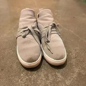 Steve Madden slip sneakers